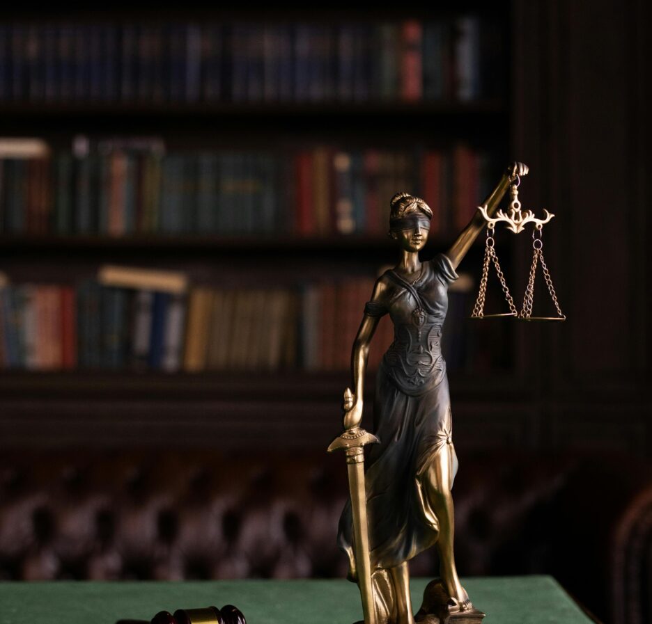 Top Qualities to Look for in an Effective Attorney