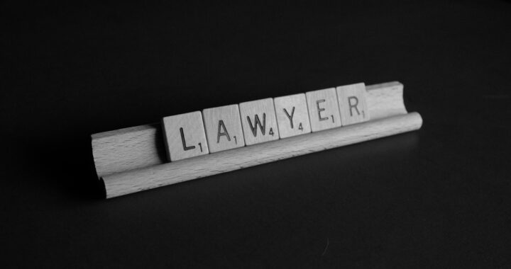 Top 5 Reasons Why Hiring a Lawyer Early Can Save You Time, Money, and Stress